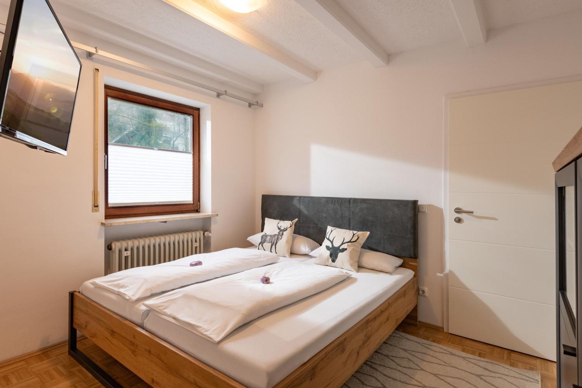 Ferienhaus Wildbarren - Alpenmagie Suites Oberaudorf Exterior photo